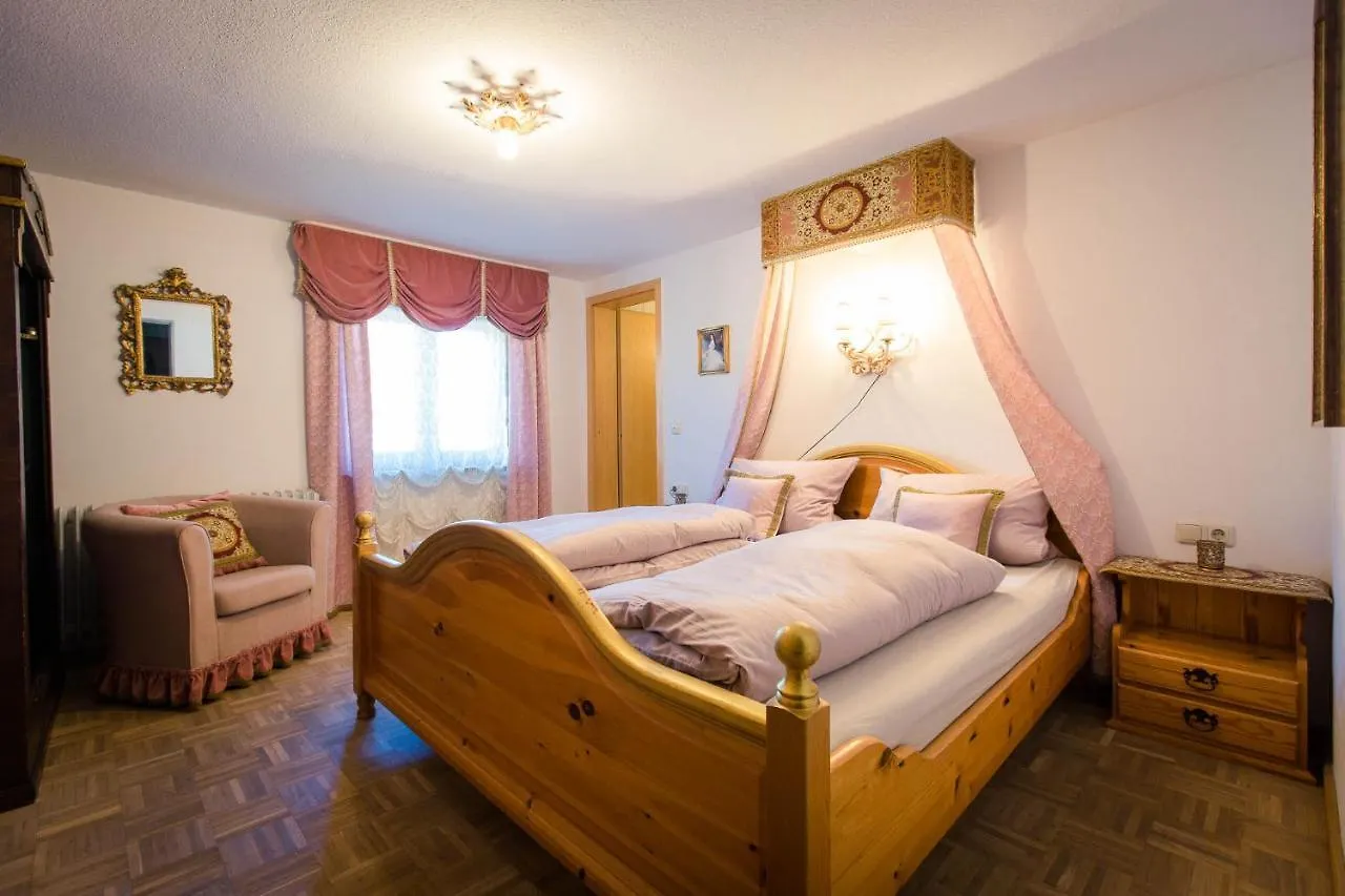 Goldiger Hirsch Bed & Breakfast Immenstadt im Allgaeu